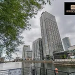 The Lexington - Liverpool City Centre 24 Hour Gym - Your Perfect Stay - City And Waterfront Views